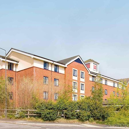 Ibis Chesterfield North - Barlborough Hotel Exterior photo